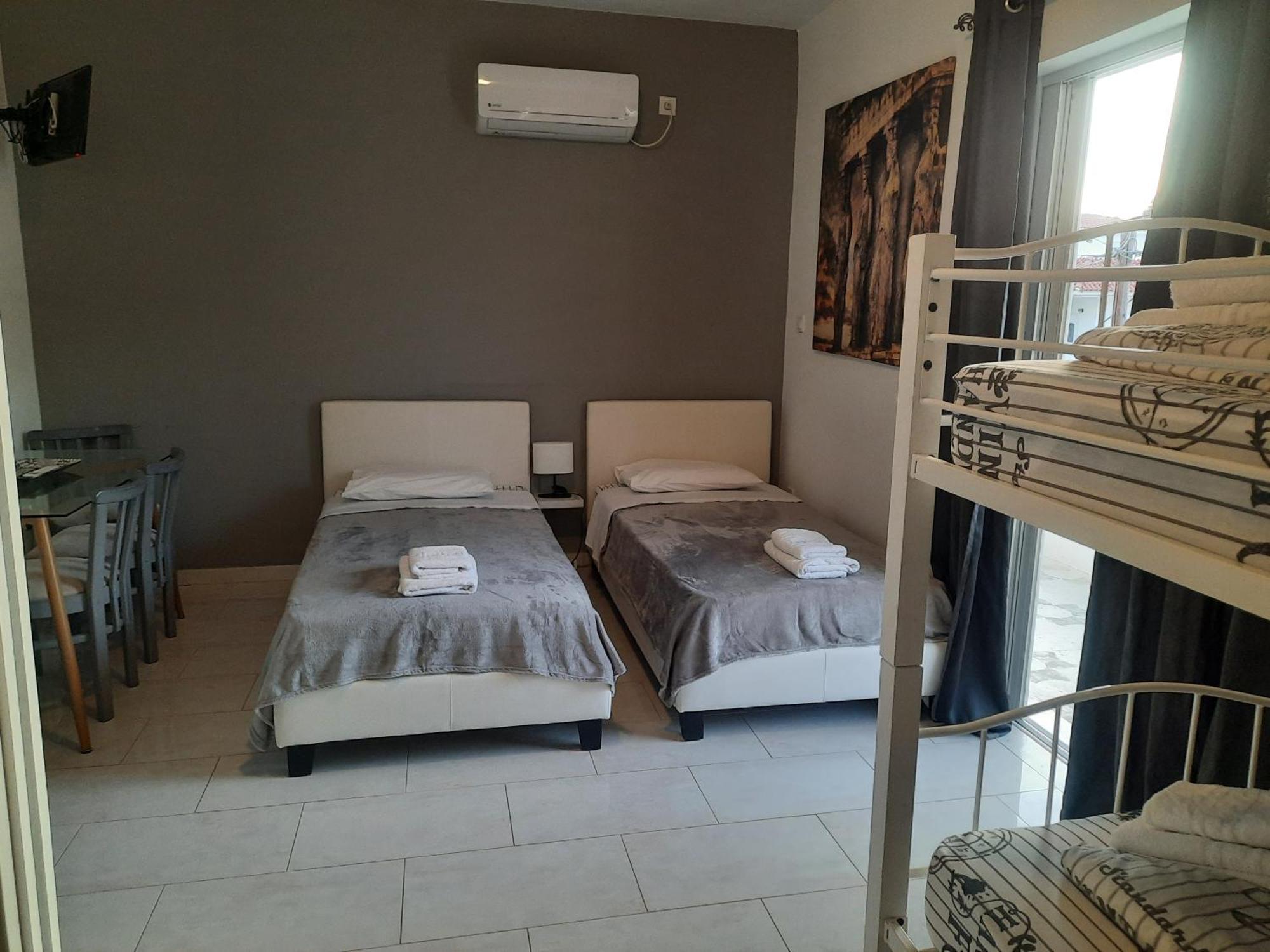 Galotel Agnoudas Near The Airport Appart hôtel *